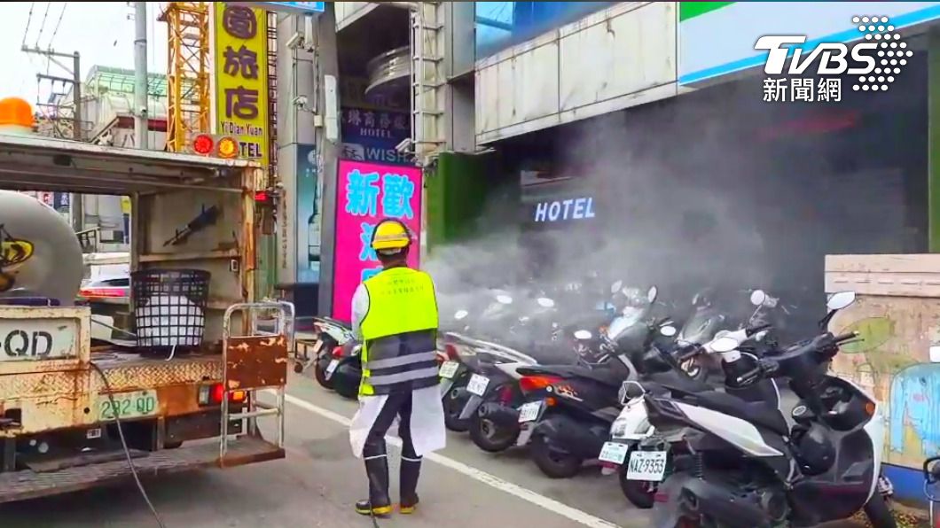 桃園+159本土 10處確診者足跡多在中壢區餐廳