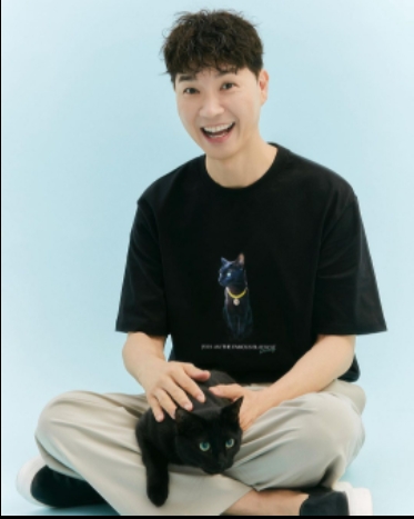 朴修弘目前淡出演藝圈,專心公益。(圖/翻攝自朴修弘 IG)