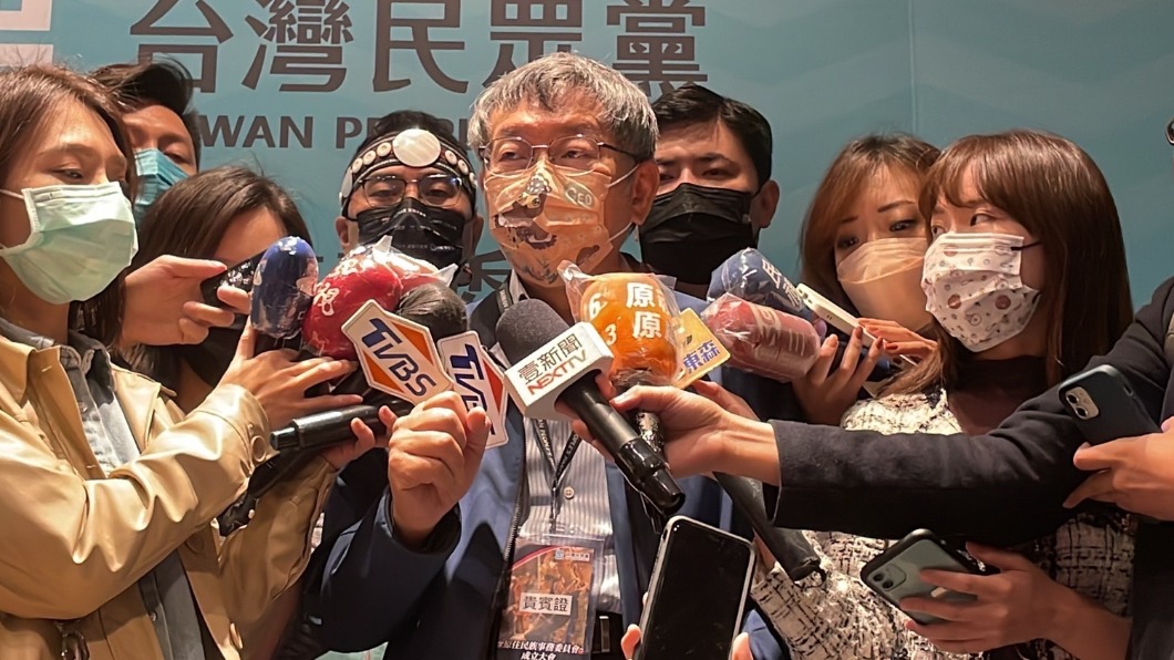 傳蔣萬安寫市政白皮書 柯P:黃珊珊應該會寫比較真實