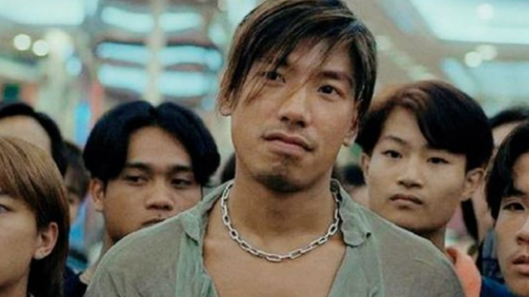 張耀揚在《古惑仔3之隻手遮天》中飾演反派角色「烏鴉」。(圖/翻攝自微博)