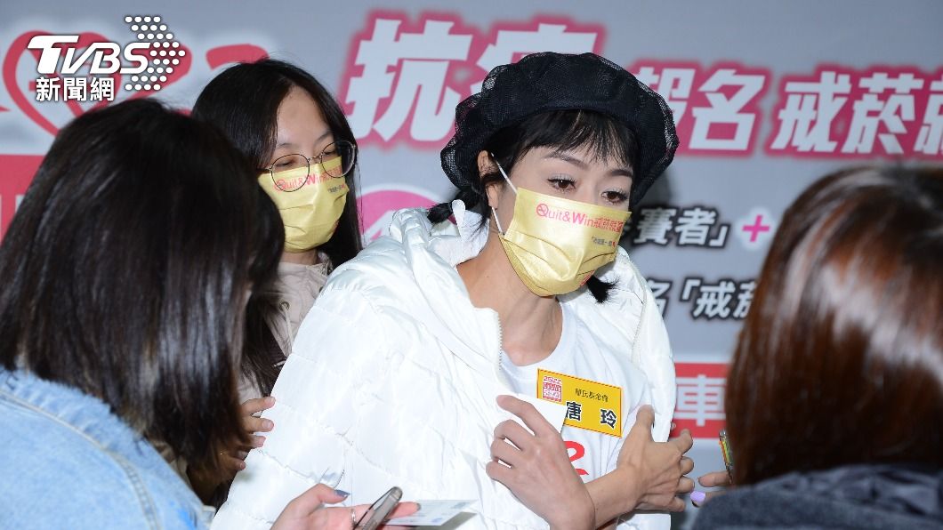唐玲以自身經歷呼籲戒菸重要性。(圖/許方正攝)