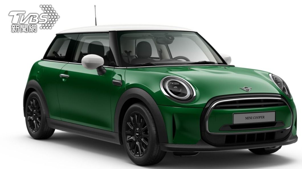 全聯母親節福袋頭獎送出價值155萬的Mini Cooper全新三門掀背。(圖/業者提供)