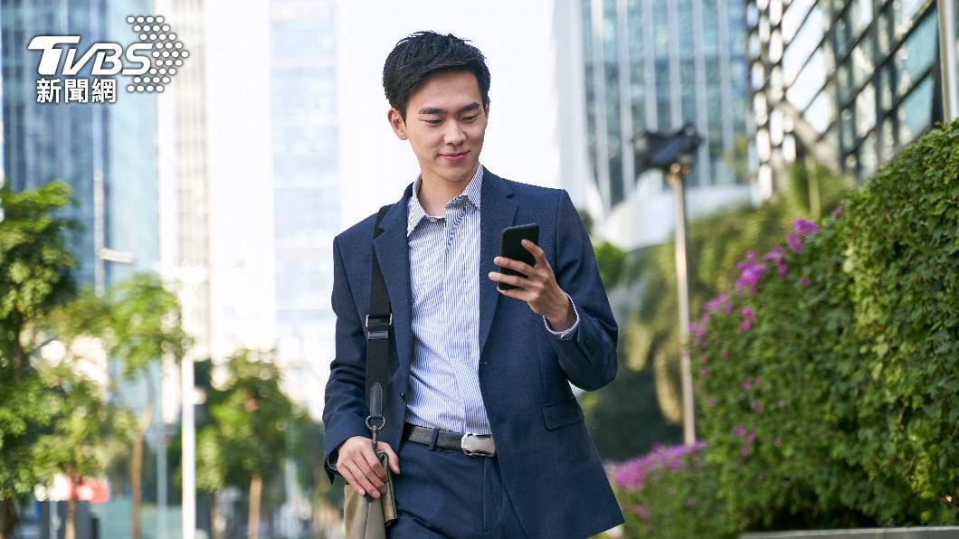 在年輕時就要投資自己的健康。（示意圖／shutterstock達志影像）