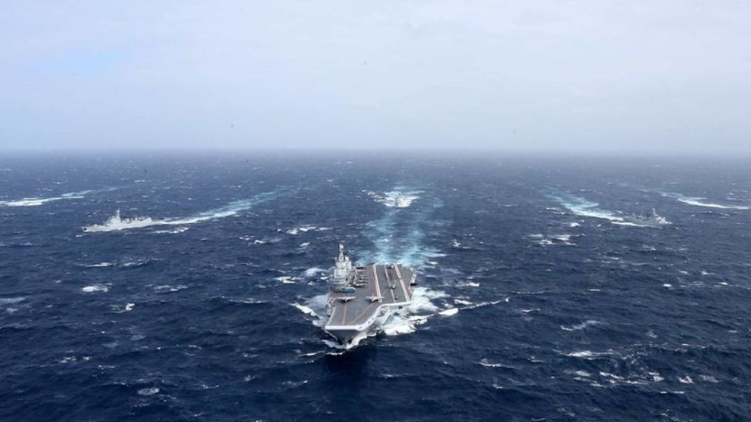 陸首支航艦宣傳片預告「三胎」。(圖/翻攝自微博)