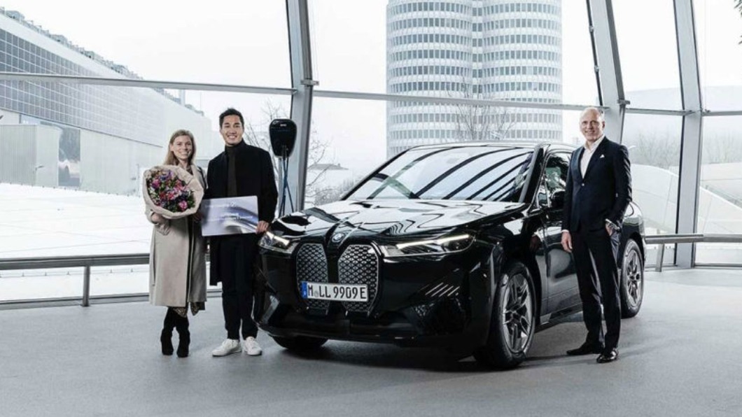 BMW挑戰電動車龍頭 放話:Tesla的時代要結束了
