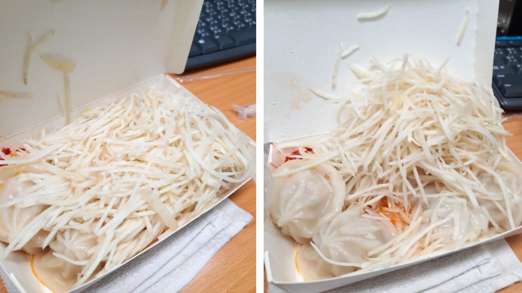 原PO貼出小籠湯包被老闆加滿薑絲的照片。(合成圖/翻攝自爆廢公社臉書)