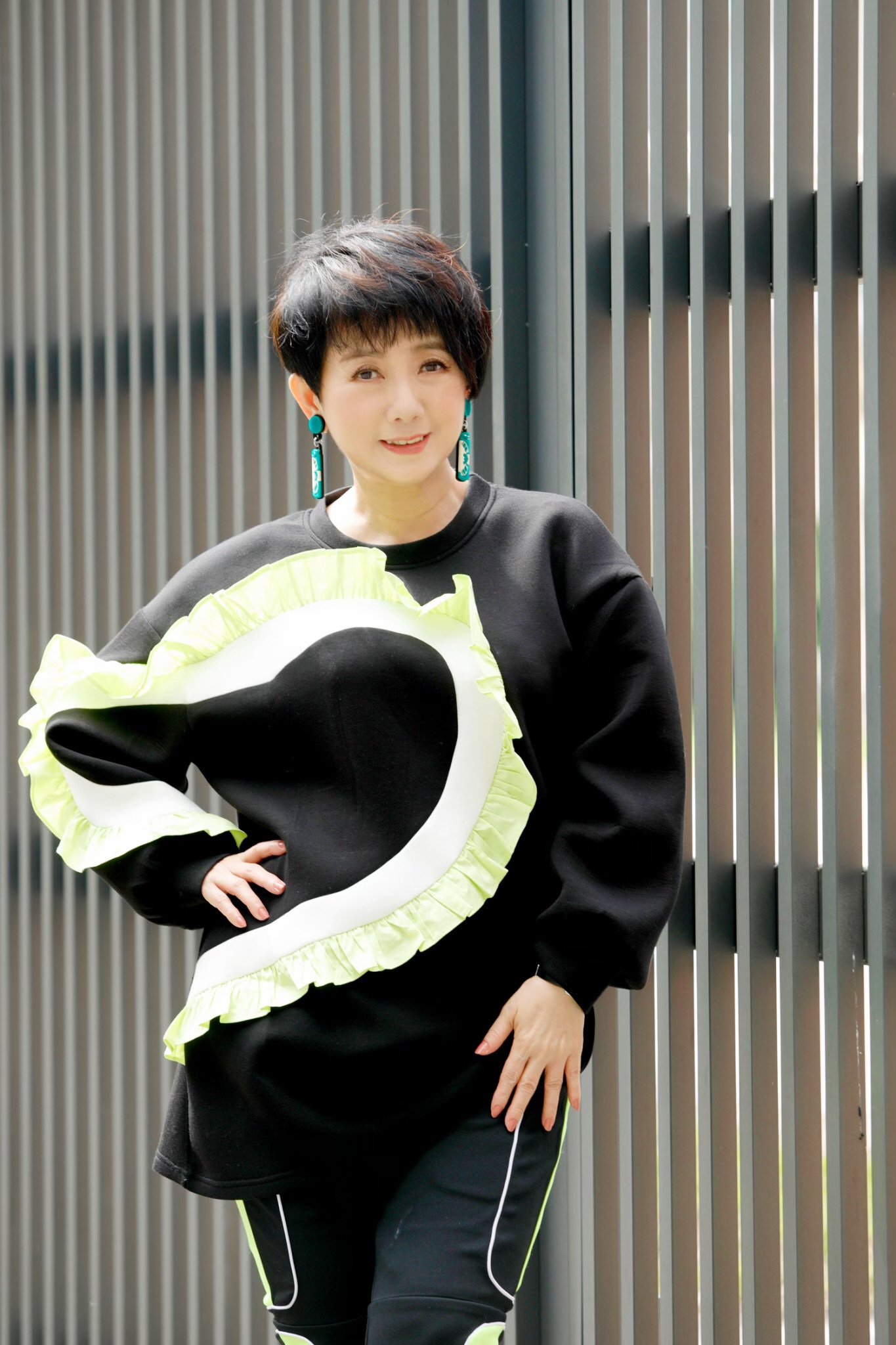周思潔以資深女星為例，提醒別輕易相信「二見鍾情」。（圖／萊格悠提供）