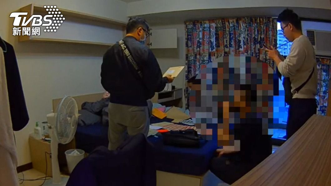 警方事後循線至台中將盧男逮捕歸案。(圖/TVBS)