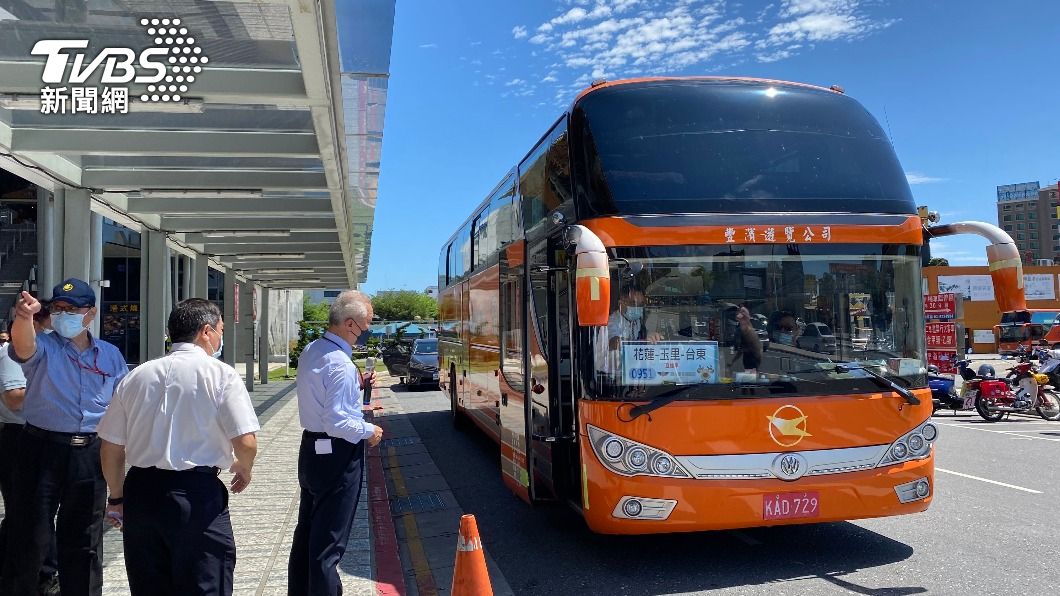 台鐵五一停駛!花蓮站演練「類火車」 估東線約萬人轉搭