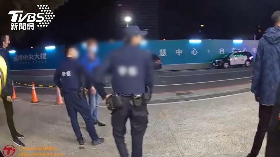 處理酒客糾卻驚聞「有人確診」 42警快篩結果出爐