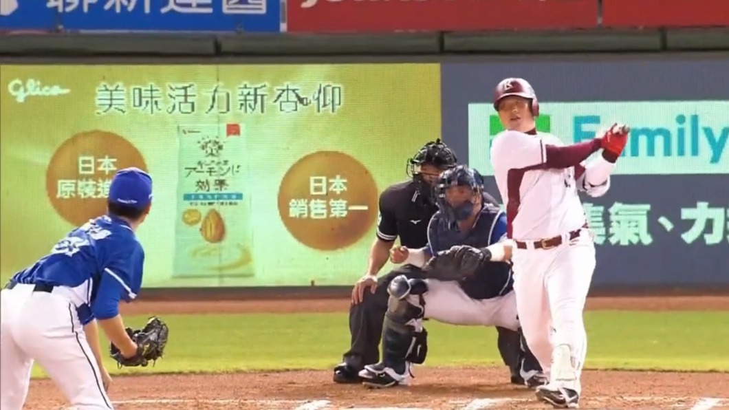 富邦開季14場苦吞12敗 樂天黃子鵬繳出7局好投奪勝