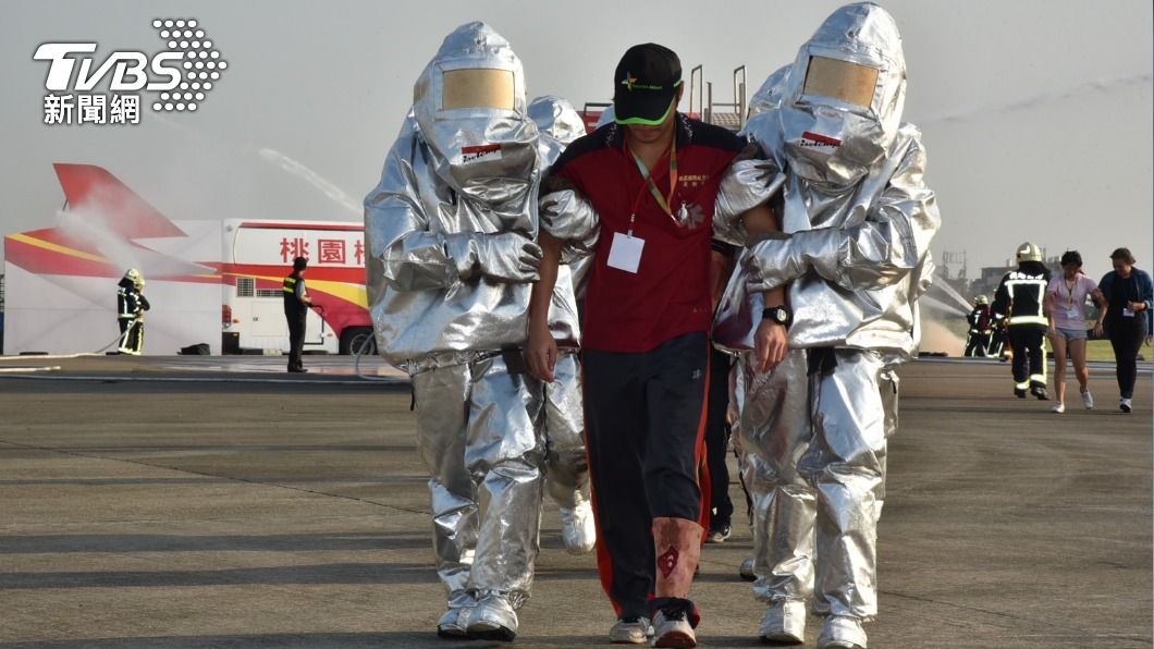 桃機招募航空專業消防員 起薪3萬6千元