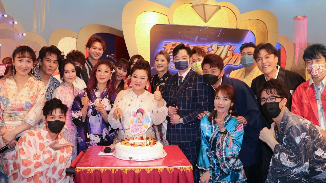 白冰冰慶祝67歲生日。（圖／中視提供）