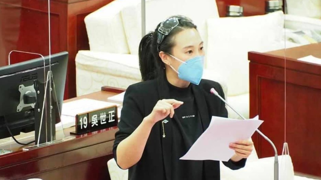 台北市議員確診再+1 耿葳:有喉嚨乾痛等症狀