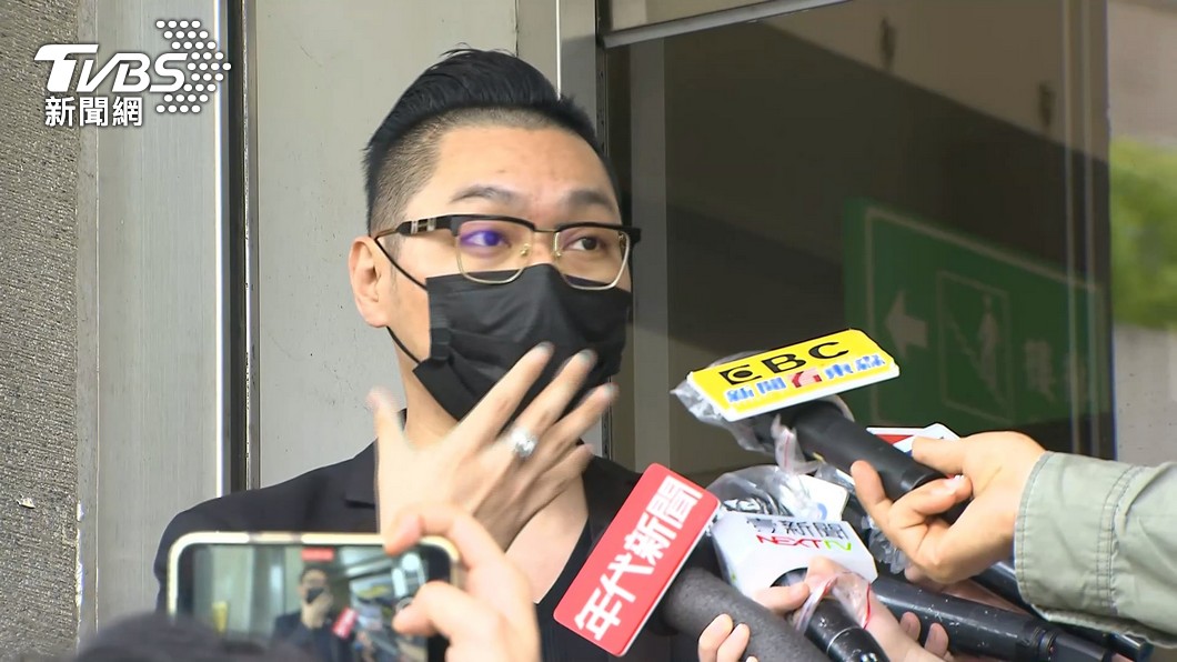 連千毅慘了?小商人「舉報進度曝」:要血流成河這不就來了!