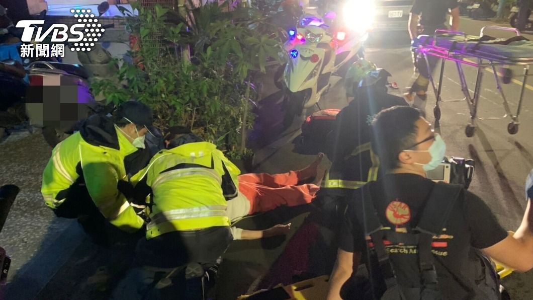 警消獲報到場救援。（圖／TVBS）