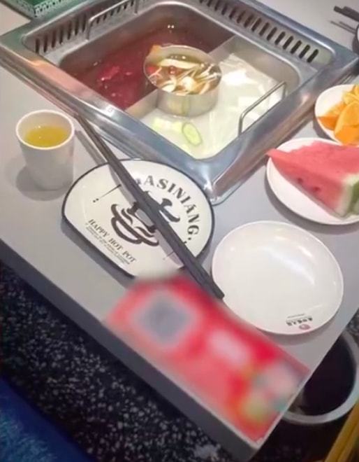 吃1餐火鍋，直接噴9萬。（圖／翻攝自微博）