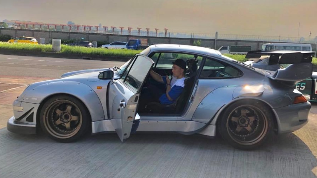 劉畊宏也是愛車一族。（圖／翻攝自劉畊宏臉書）