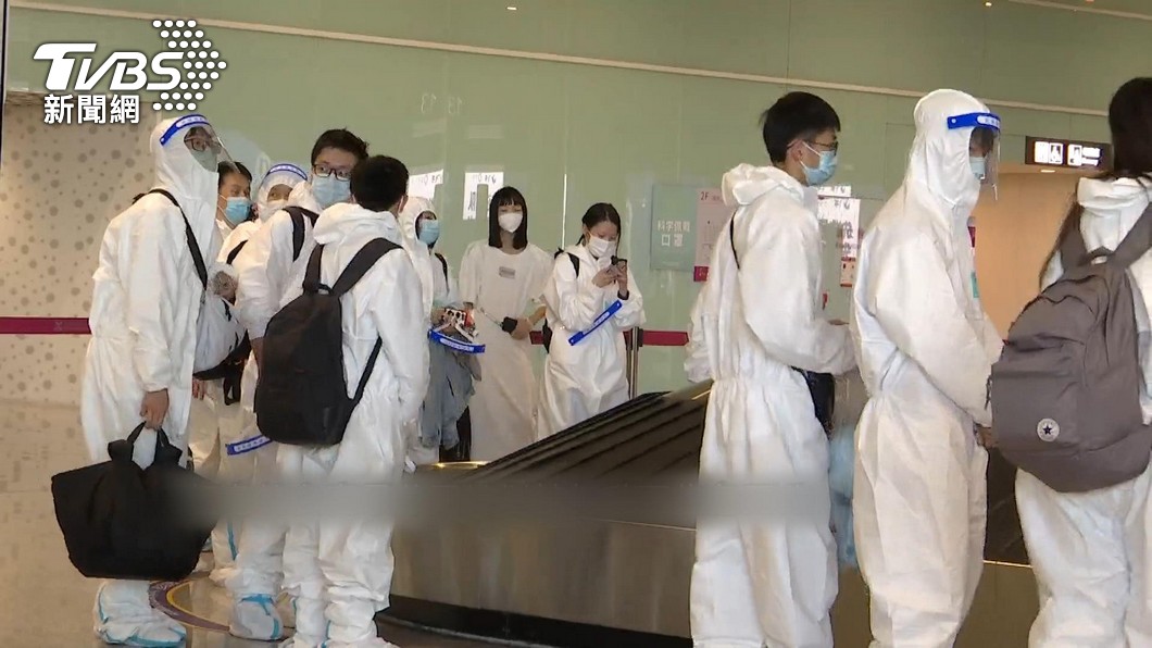 疫情打亂廣州航班　台生轉飛深圳接駁趕考