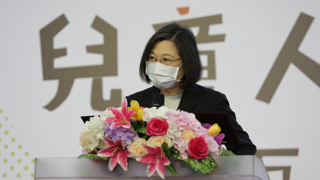五一連假首日 蔡英文呼籲:家長考慮帶孩子打疫苗