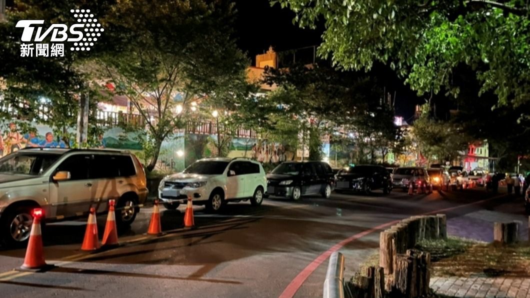 一等就是13年!南橫公路全線復通 貪食蛇車潮塞爆