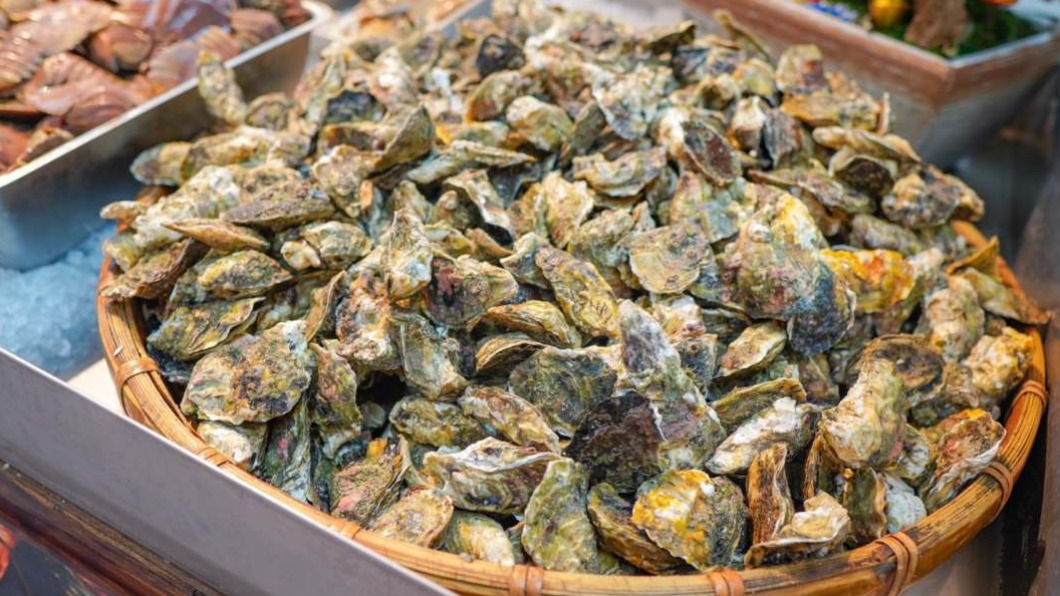 來自澎湖的牡蠣，也是店內的招牌海鮮食材。（圖／跟著皮皮爬爬go提供）