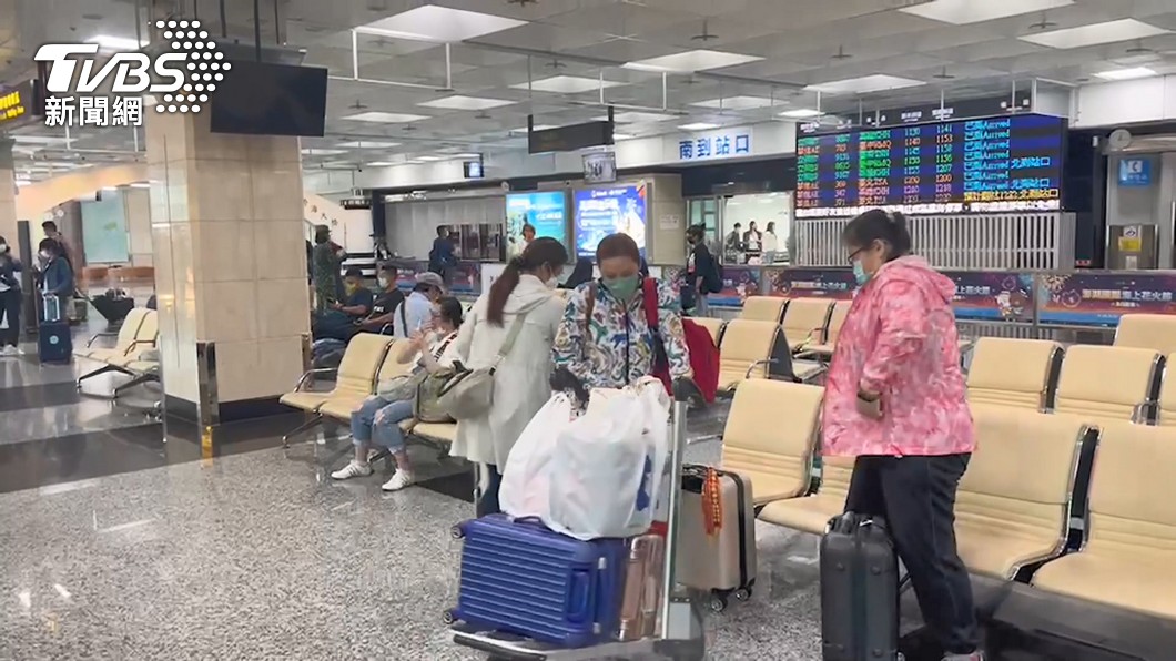 因應杜蘇芮颱風來襲，明天國內線航班全取消。 (圖/TVBS資料畫面）