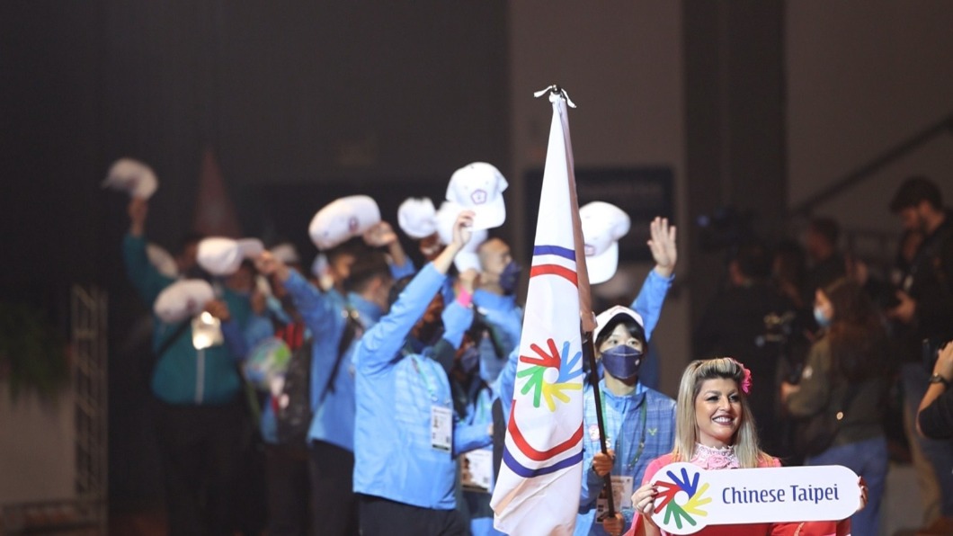 巴西聽奧開幕 駐聖保羅處長馮光中出席為台灣選手打氣