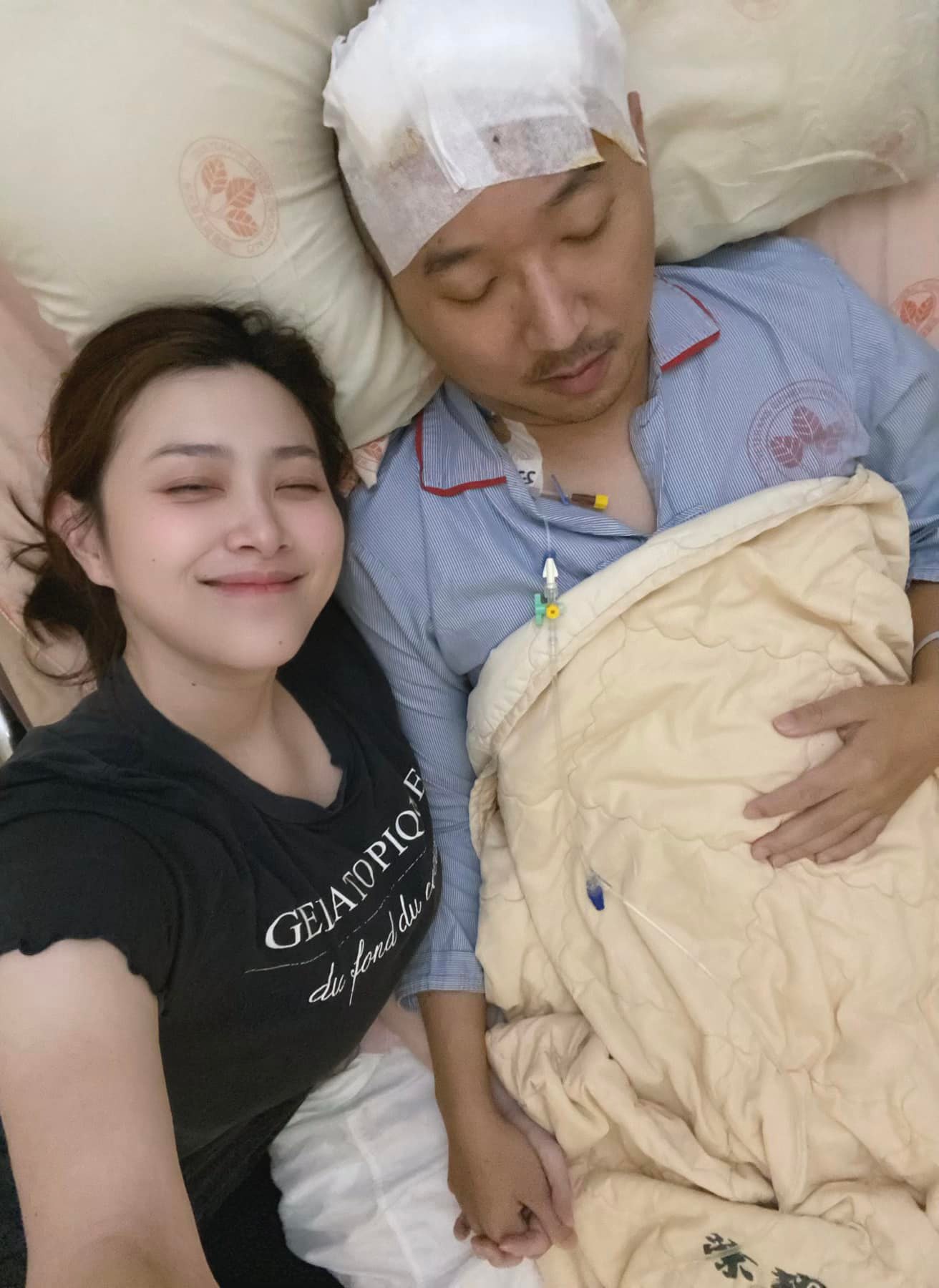可藍老公暈倒送醫,做斷層才知道長了腦瘤。(圖/翻攝自可藍臉書)