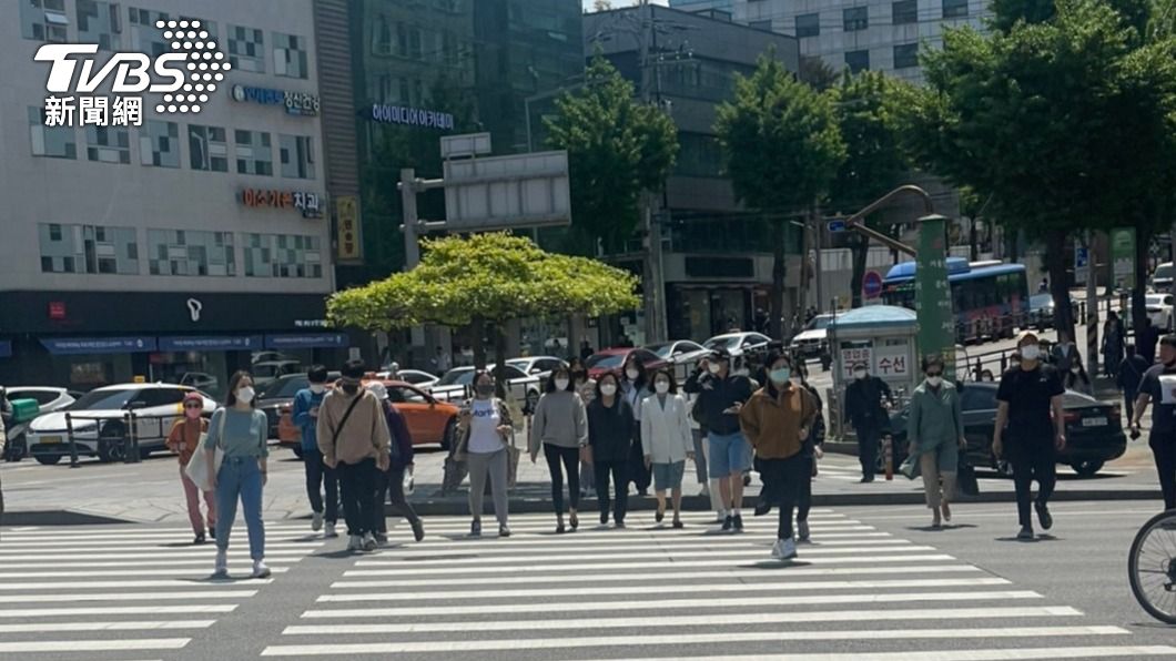 韓國確診隔離制延長4週　若鬆綁感染數估暴增8倍