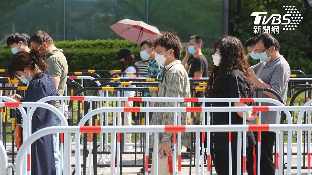 北京少數有疫情的封控區,菜會由政府特供發放。(示意圖/shutterstock達志影像)