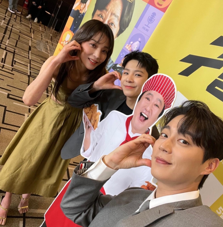 郭到元因染疫缺席發布會。(圖/翻攝自studiogenie_official IG)