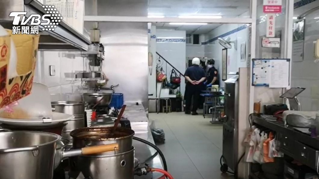高雄婦小吃店遭貨梯夾頸　沒呼吸心跳亡