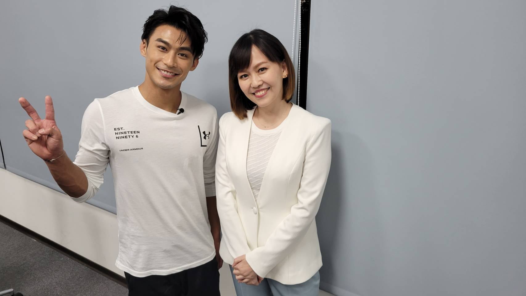 廖芳潔（右）在節目中專訪東奧金牌國手楊勇緯（左）。（圖／翻攝自廖芳潔臉書）