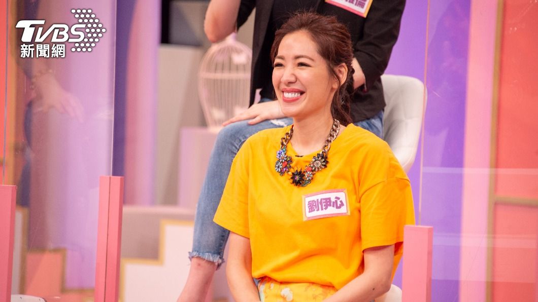 劉伊心推薦媽媽可以買麵包機,在家陪小孩殺時間。(圖/TVBS)