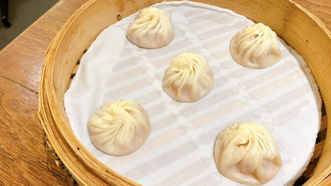 巧克力小籠包是鼎泰豐招牌料理之一。(圖/翻攝自鼎泰豐臉書)