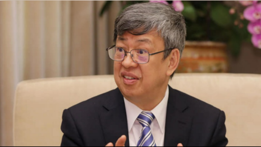 藥局大排長龍 陳建仁認了:政府未準備足夠的快篩
