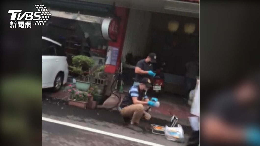 警方到場鑑識。（圖／TVBS）