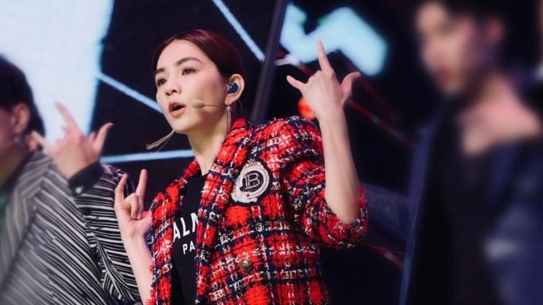 Ella陳嘉樺登台演出（圖／TVBS）
