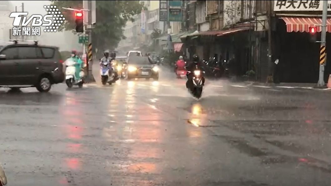 水利署今日針對台南發布淹水警戒。(圖/TVBS)