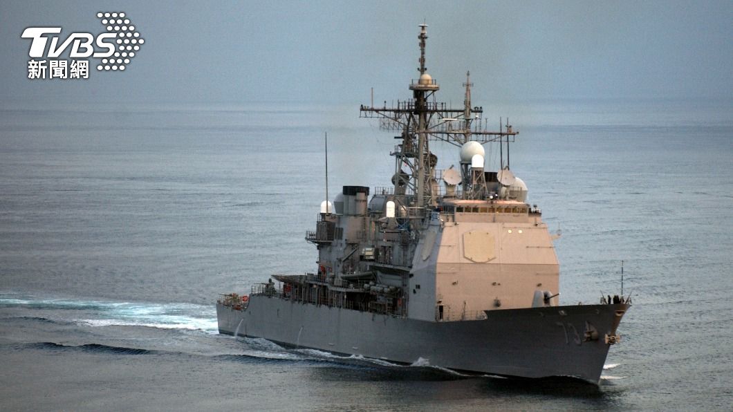 中共遼寧號外海軍演!美軍艦通過台海 國防部:全程掌握