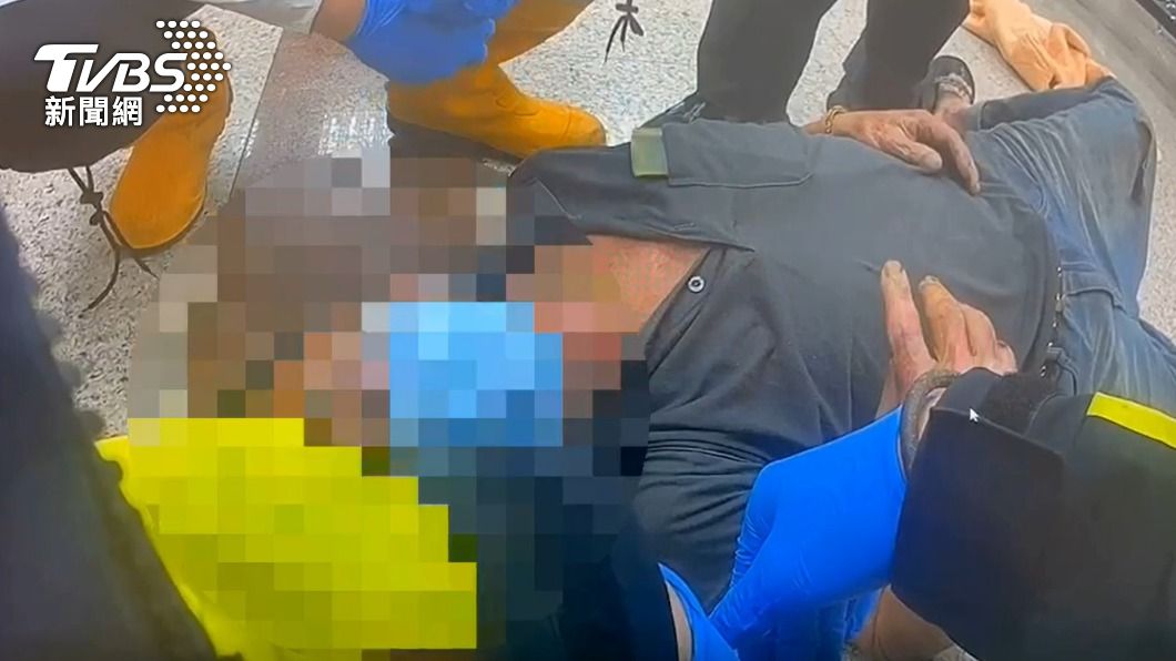 男疑不勝酒力倒臥郵局 警消救援竟遭揮拳毆打
