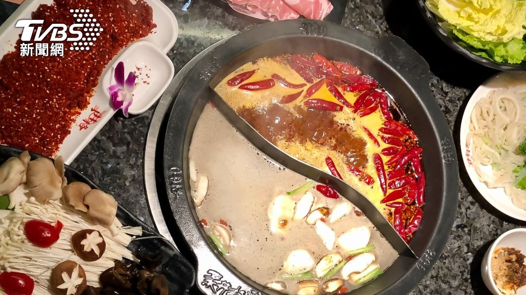造成胃潰瘍的主因並非辛辣食物。(示意圖/shutterstock達志影像)