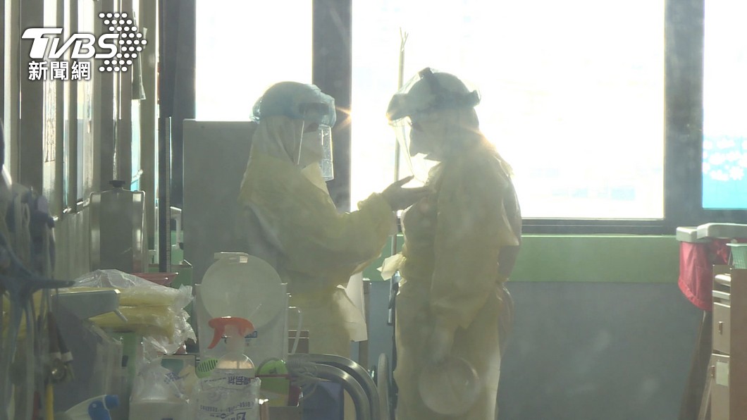 蔡英文發文感謝!護理不領情轟「犧牲前線」4哏圖訴悲歌