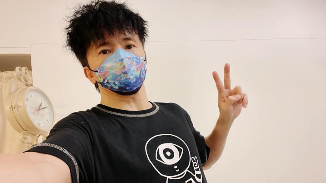 唐從聖深怕媽媽擔心，等待自己痊癒才讓她知道消息。（圖／翻攝自唐從聖臉書）