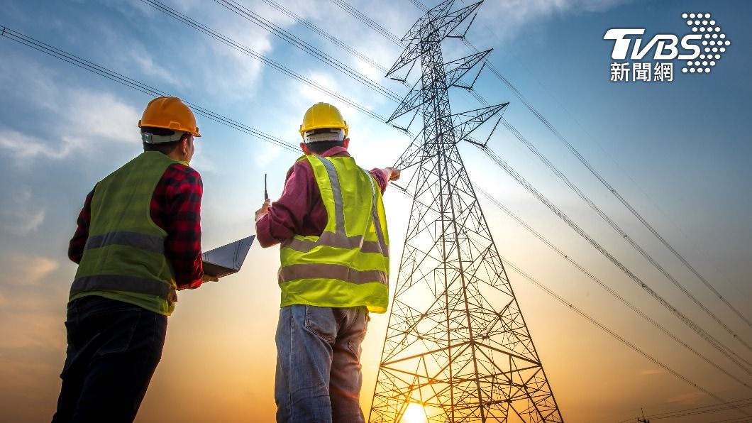 高峰電力需求量之下,恐令德州電網負荷吃緊。(示意圖/shutterstock達志影像)