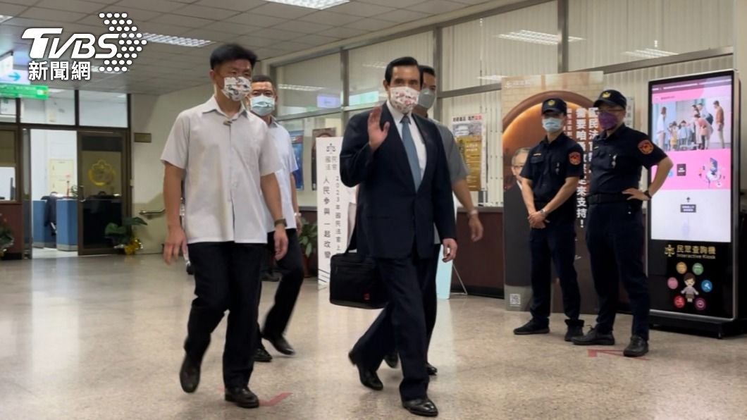 「三中案」二審首開庭 馬英九再度否認犯罪