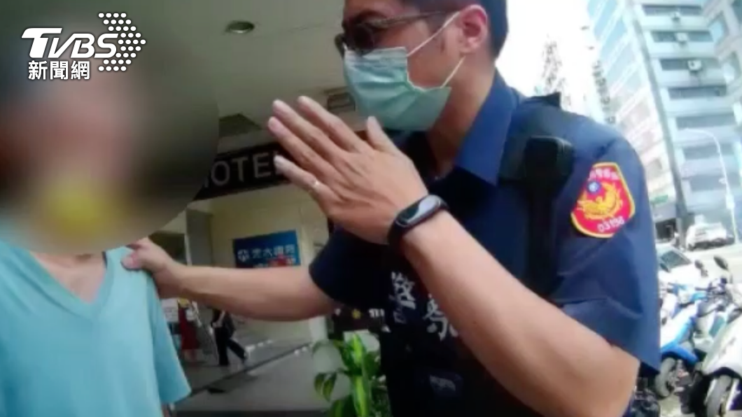 「不去教召會變逃兵」阿北爬出安養院趕報到 警安撫解圍