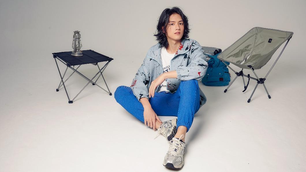 喜愛戶外活動的演員張碩航平時會跟家人、朋友一起去爬山、露營。(圖/OB嚴選)