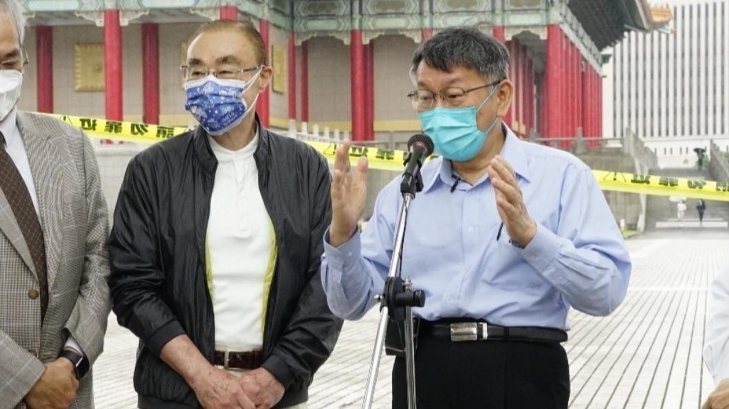 昔自評超過100分 馮世寬同台柯文哲打了「這樣的分數」